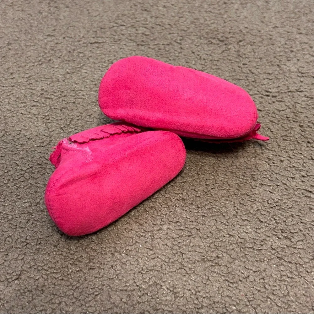 Pink Moccasins 0-3 Months Child of Mine Fur Lined Soft